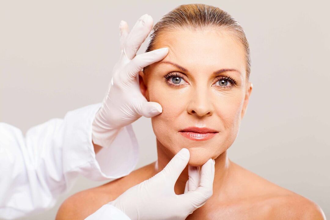 The cosmetologist will choose the appropriate method for rejuvenating facial skin